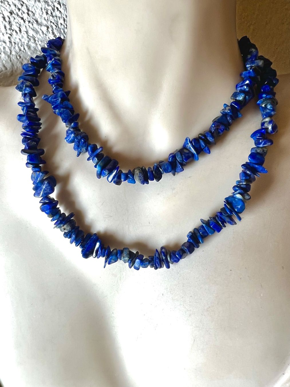 Catenine: FARBINTENSIVE SODALITH LONG KETTE  - 70cm - HANDGEFERTIGT – Usato da Ruswil venduto da artbyhand 4