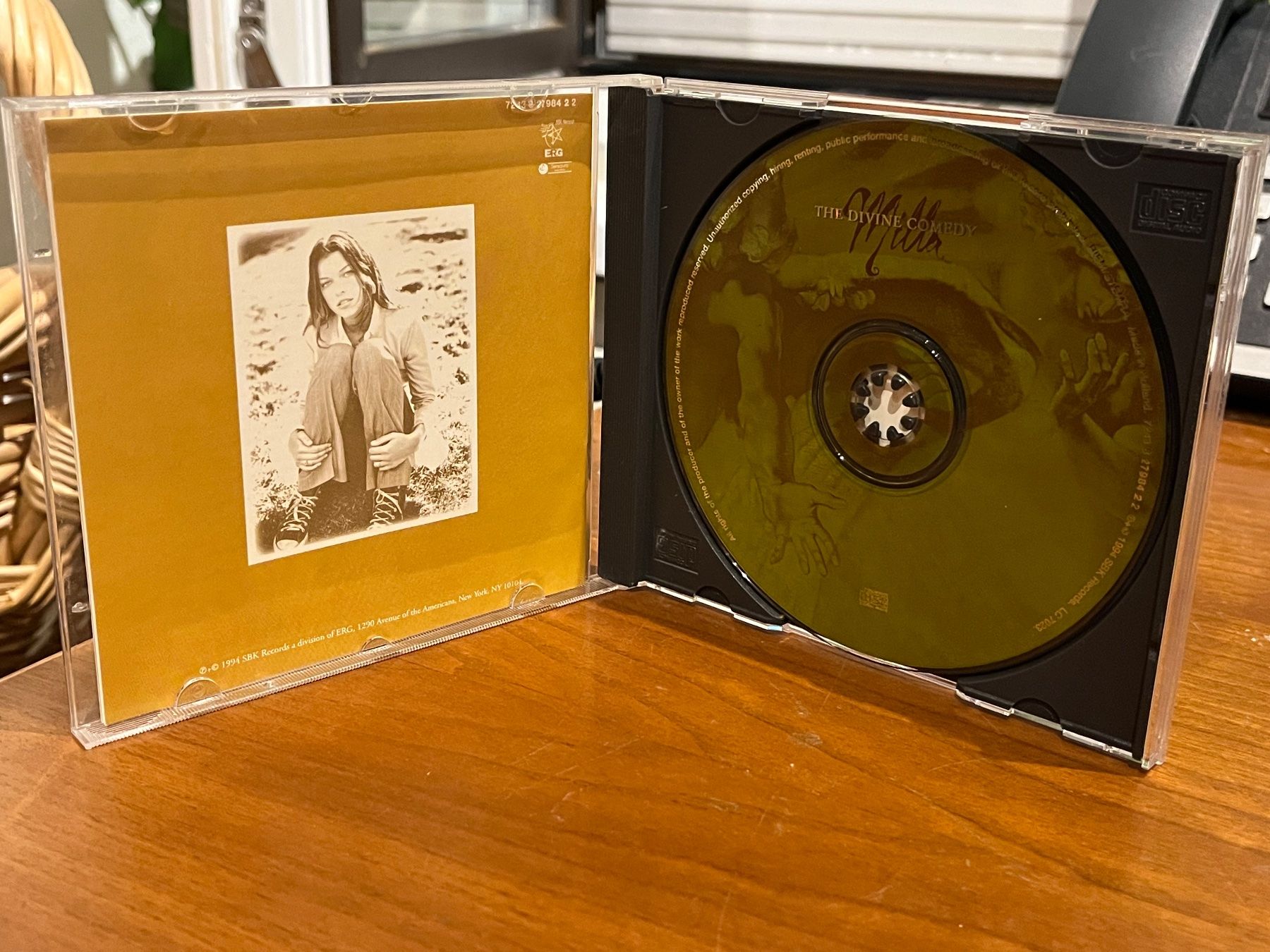 CD: Milla - The Divine Comedy - HA11F – Usato da Küsnacht ZH venduto da swisssales.net 2
