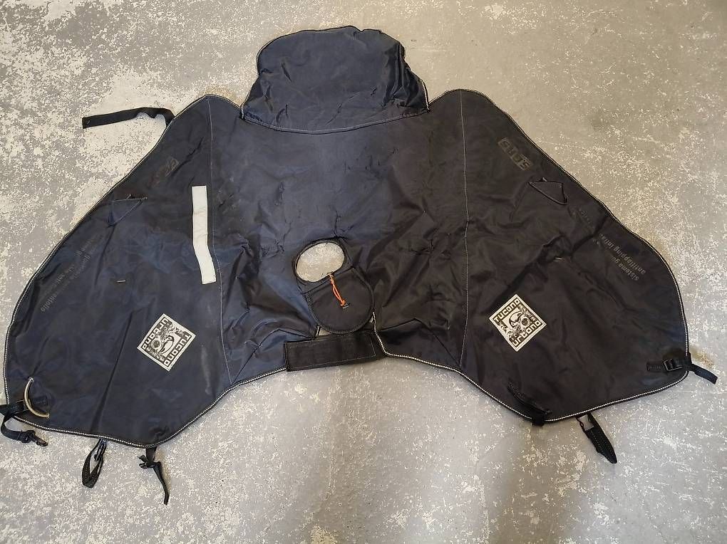 Coperte: Couverture scooter Vespa 125 – Usato da Plan-les-Ouates venduto da alfista67