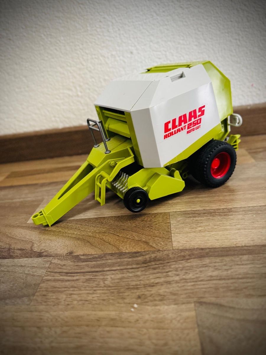 Giocattoli: Claas Rollant 250 Quaderballenpresse – Usato da Birr venduto da himmelblau015 2