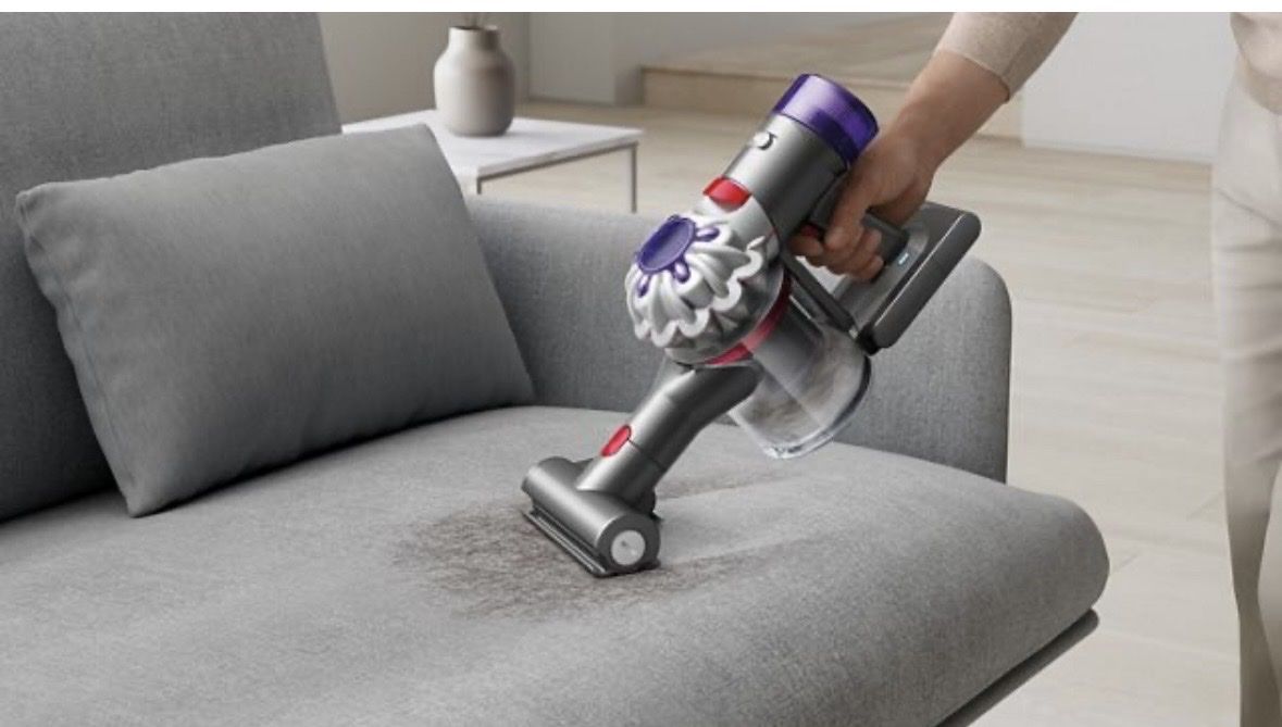 Dyson Aspirapolveri & Accessori: Handstaubsauger Dyson HH15 – Nuovo e nell'imballaggio originale da Luzern venduto da dongiovannid