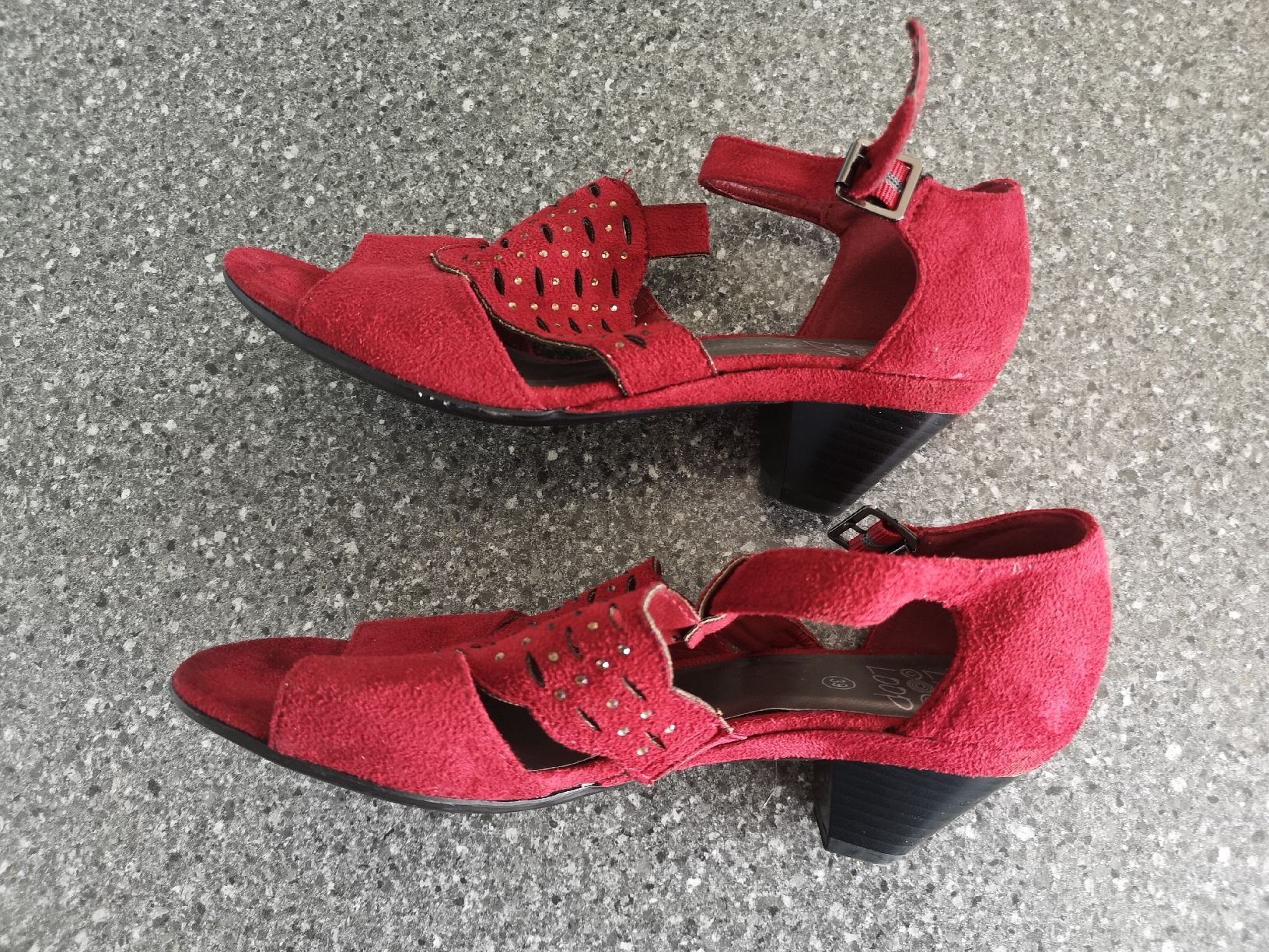 Scarpe da donna: Sandale rouge – Nuovo (secondo la descrizione) da Nyon venduto da bicounette66 2