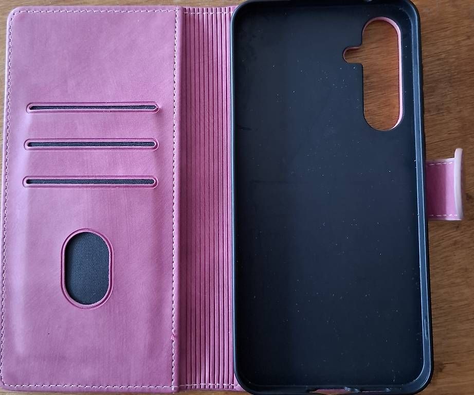 Covers & Schutzfolien: Étui pour Samsung A55 – Gebraucht aus Genève von Pacoloco74 1