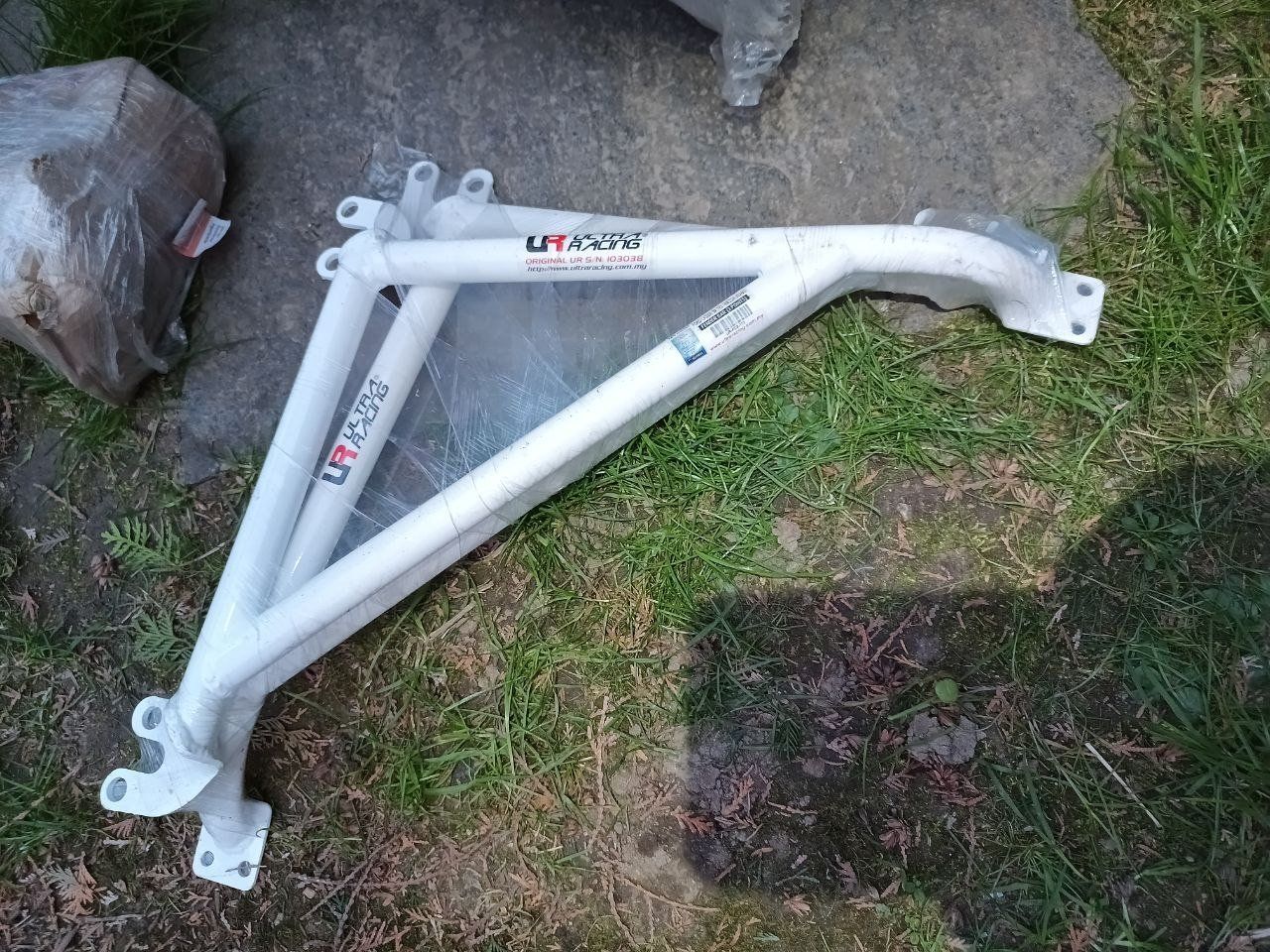 Mazda Tutti pezzi di ricambio auto: Mazda 323 Gtr 4x4 BG Roll Cage – Nuovo e nell'imballaggio originale da Gudo venduto da dispo3 6