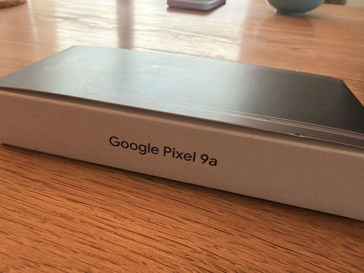 Google Telefoni cellulari / Smartphones: Google Pixel 9a – Nuovo e nell'imballaggio originale da Zürich venduto da tob_gnv2 1