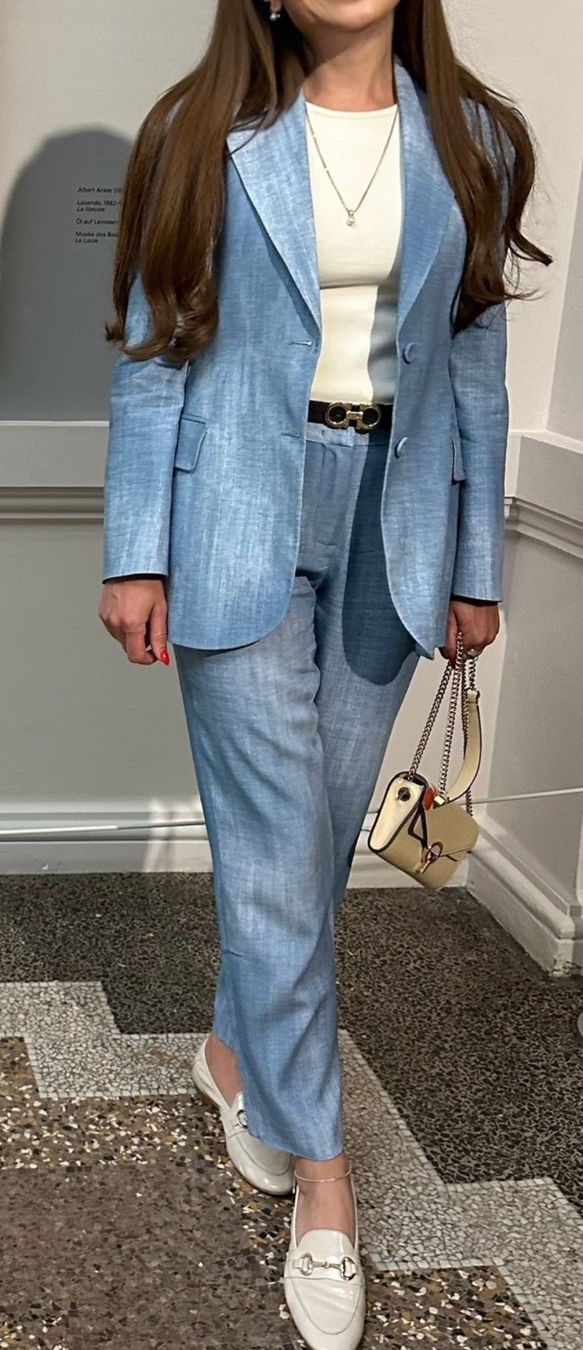 Completi & Tailleur: Ermanno Scervino Anzug Blazer+Hose Gr.S – Nuovo (secondo la descrizione) da Worblaufen venduto da fortuna..