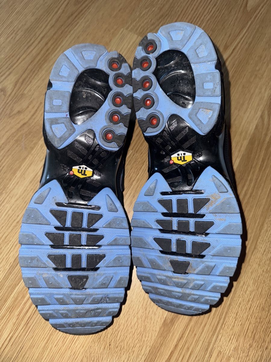 Nike Scarpe da uomo: Nike AirMax Plus TN – Nuovo (secondo la descrizione) da Diessenhofen venduto da Forster_Robin 2