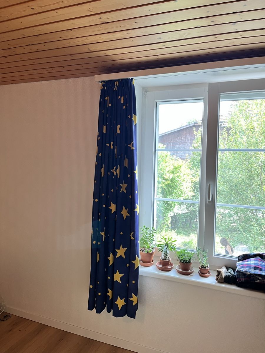 Vorhänge: Vorhang Kinderzimmer dunkelblau – Gebraucht aus Rickenbach ZH von Urmel3 4