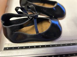 Neue Schuhe aus echtem Leder