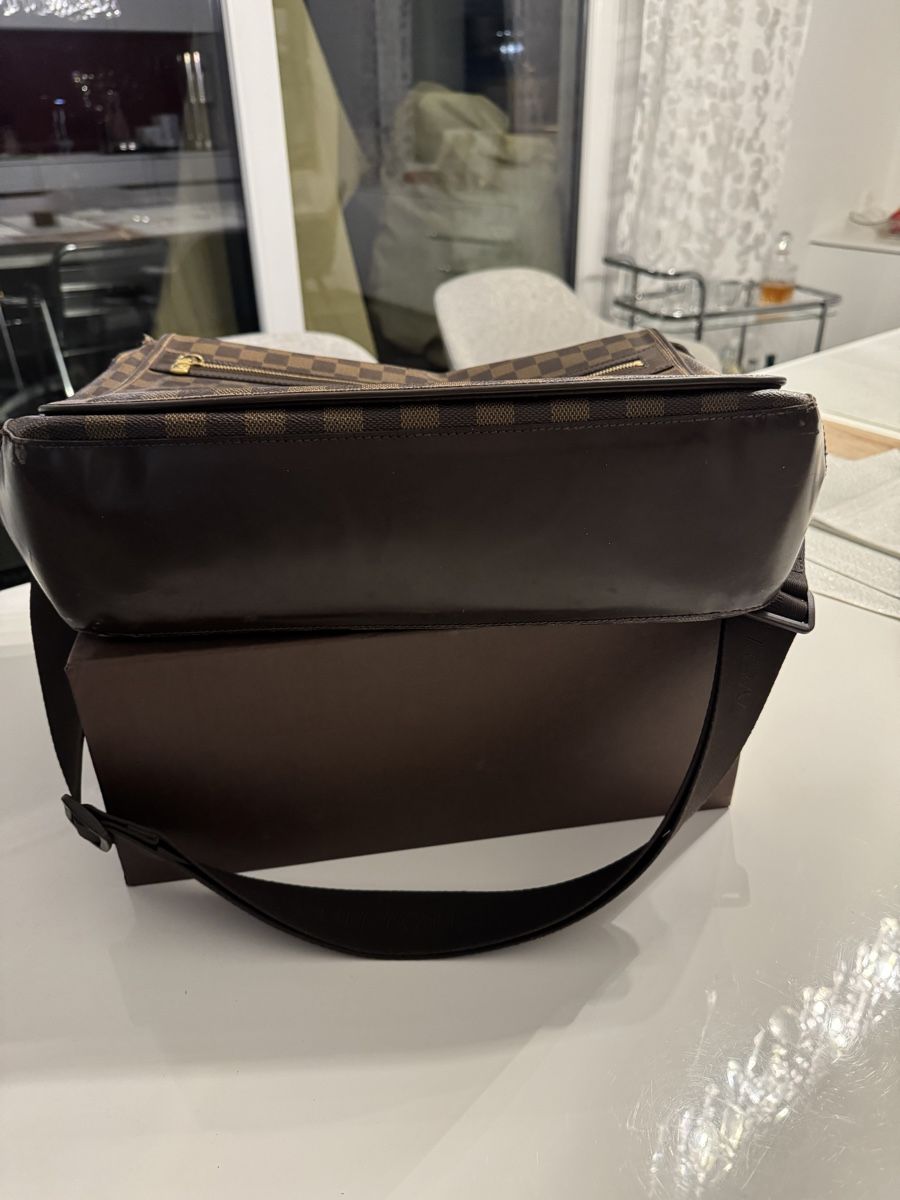 Louis Vuitton Koffer & Taschen: Louis Vuitton - Umhängetasche – Neu (gemäss Beschreibung) aus Zürich von svenmichaelhochmuth 5