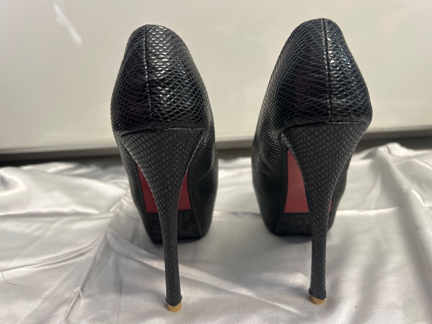 Scarpe da donna: Plateau Pumps Gr 35 Neu – Nuovo e nell'imballaggio originale da Regensdorf venduto da Spyke55 2