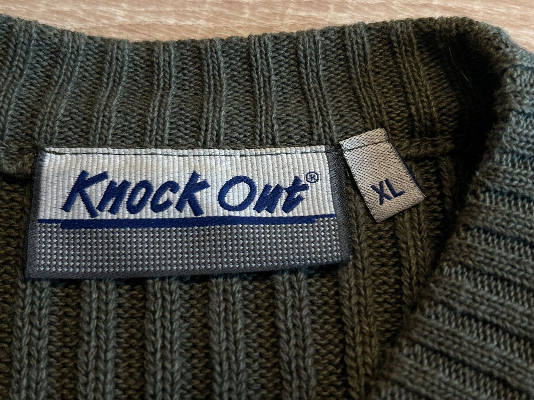 Gilet & Giacche: Strickweste oliv mit Nummer 1 von Knock Out Gr. XL – Usato da Brunnen venduto da Nala2929 7