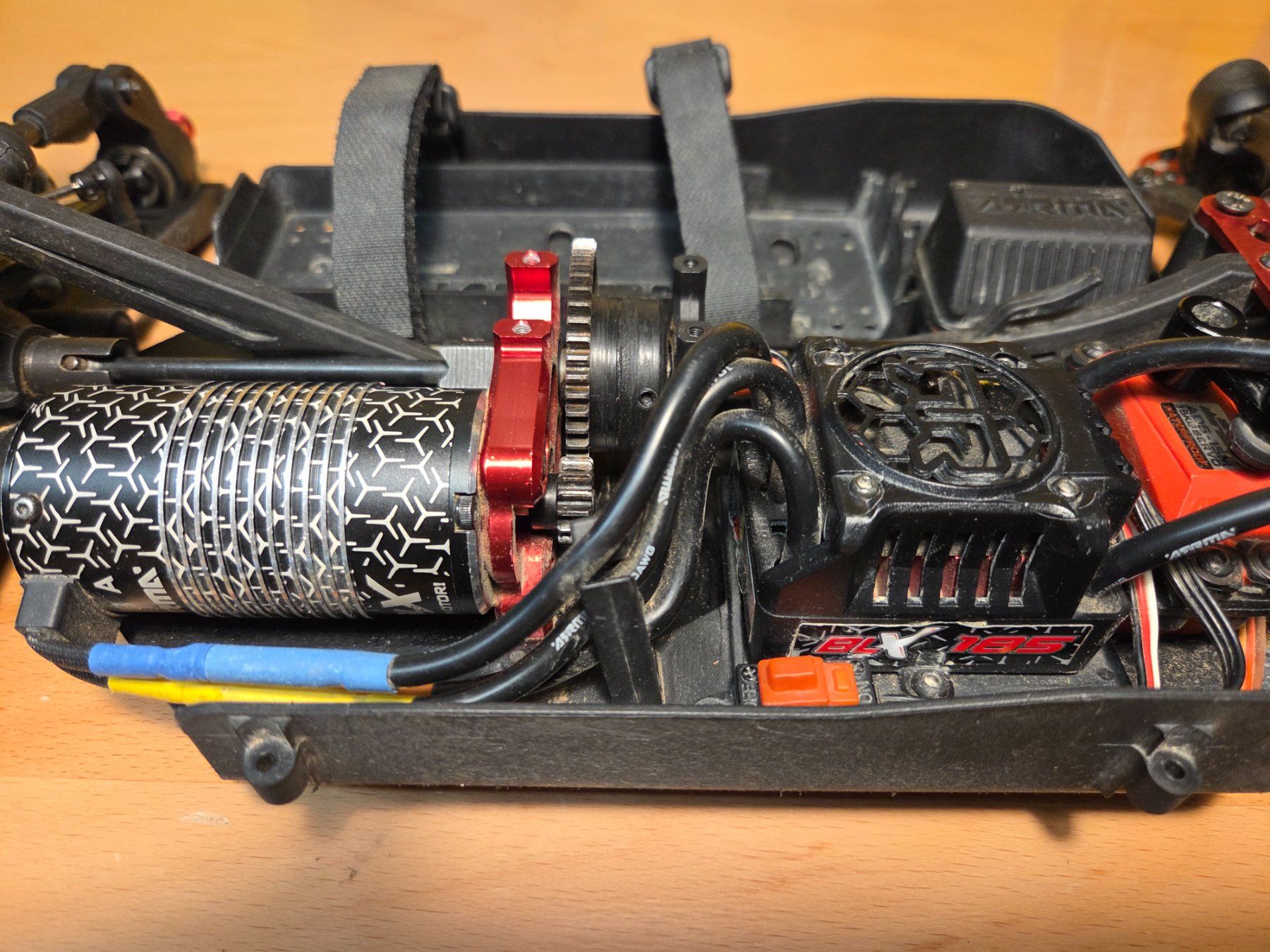 Arrma Modellismo RC: Arrma Senton 6S V2 BLX – Usato da Grafstal venduto da Aurillion1979 1