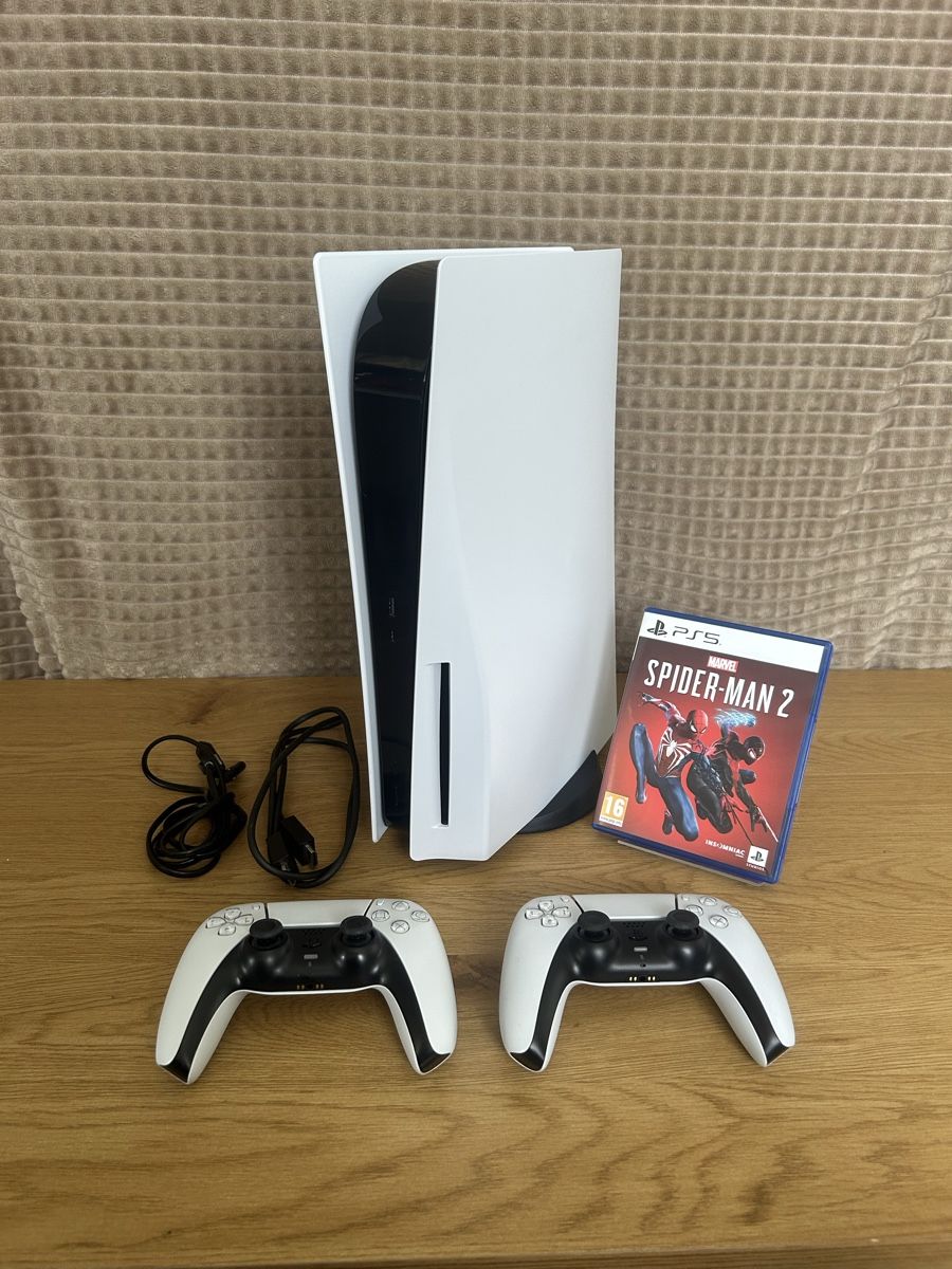 Jeux: Play station 5 disc + jeu – D'occasion à Morges par Tx-20