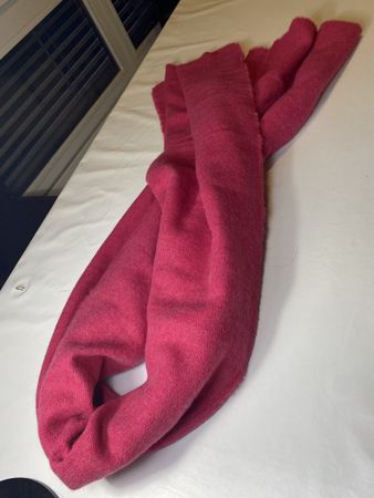 Schal Esprit pink einfarbig mit Fransen neuer Zustand