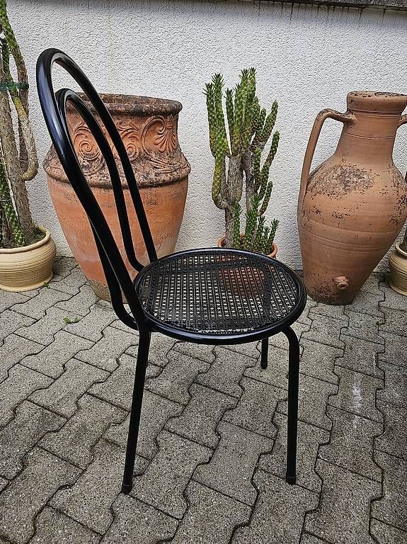 Set di tavolo e panche: Bistrotisch Granittisch 2 Stühle – Usato da Villnachern venduto da hasta08 3