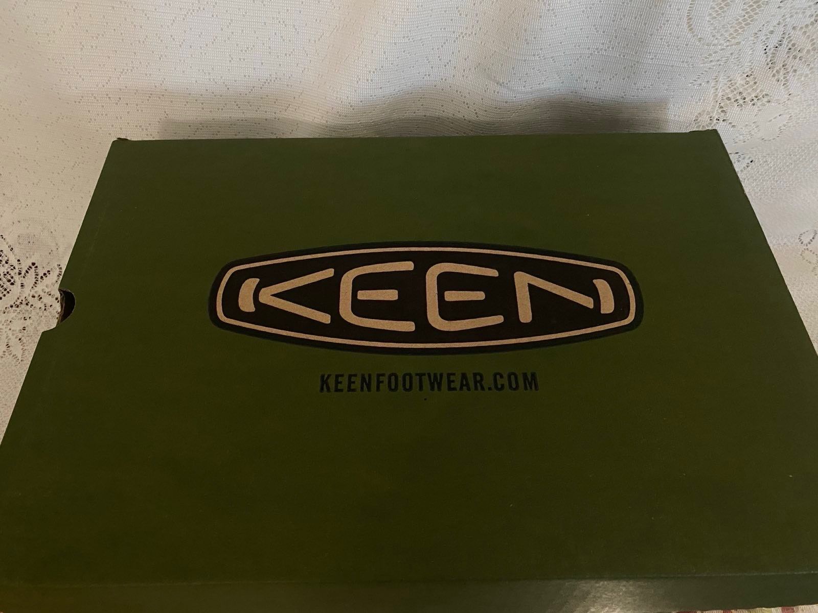 Keen Damenschuhe: Winterschuh Damen Keen Grösse 38.5 NEU mit Schachtel – Neu und originalverpackt aus Gasel von doctor_doak 6