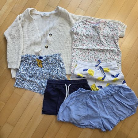 6-teiliges Kinderkleiderpaket Grösse 122-128 Mädchen