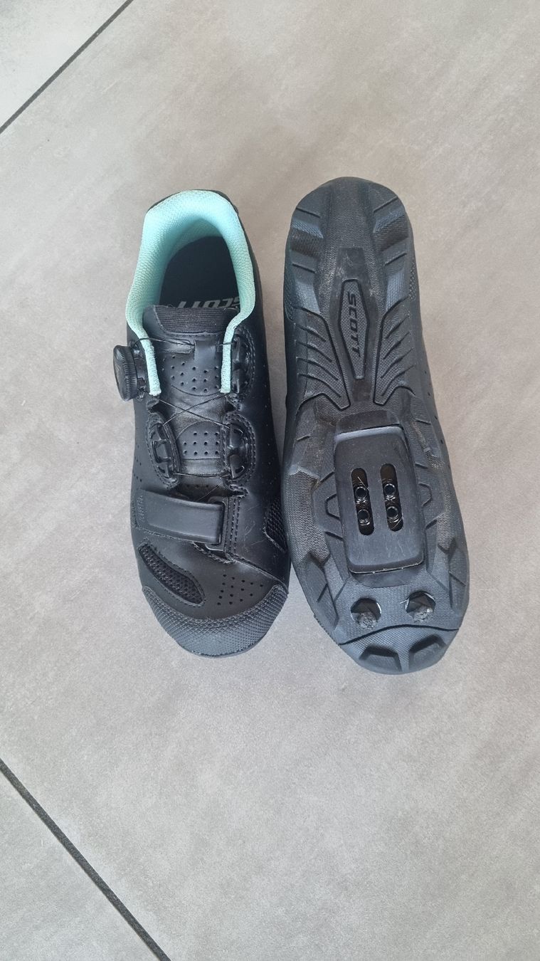 Scott Chaussures femmes: Scarpe ciclismo Scott Comp  – D'occasion à Biasca par Siosmart 1
