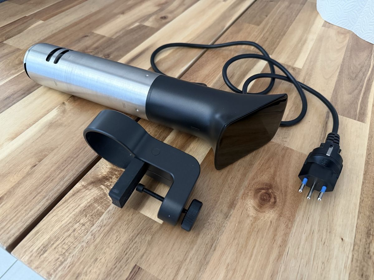 Küchengeräte: Anova Sous Vide Precision Cooker PRO – Neu (gemäss Beschreibung) aus Adlikon b. Regensdorf von patzkaal