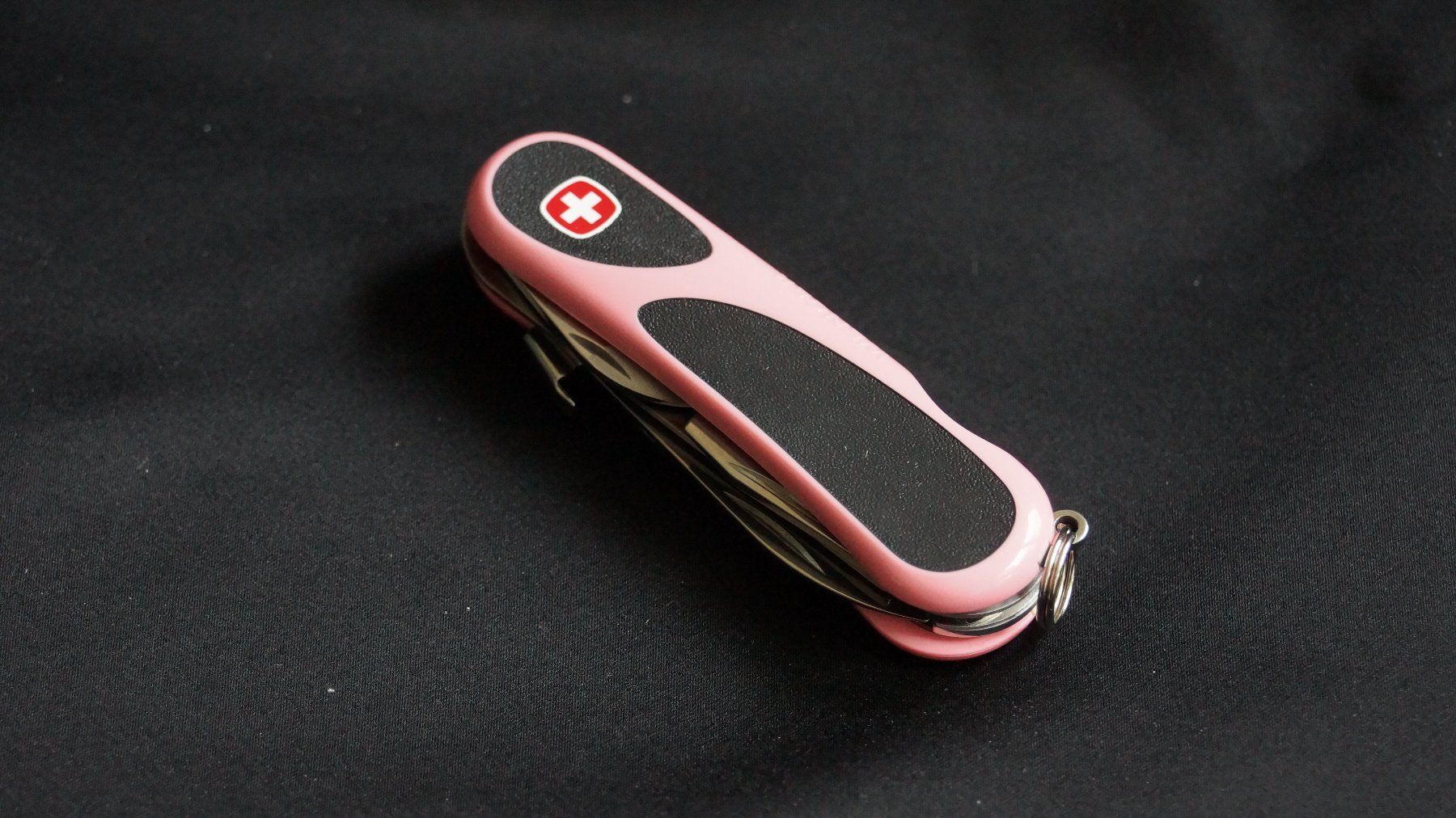 Wenger Taschenmesser: Wenger  Evolution S13 Rosa. Neu. Mit Klingen Arretierung. – Neu und originalverpackt aus Thun von Dl3604 2