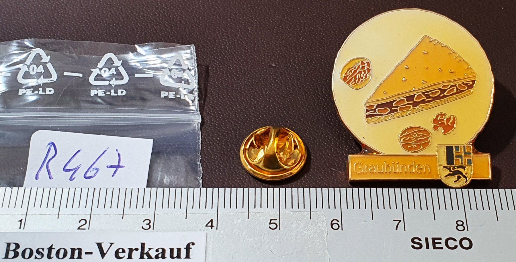 Placchette & Badge: R467 - Nusstorte Graubünden – Usato da Reinach BL venduto da Boston-Verkauf 1