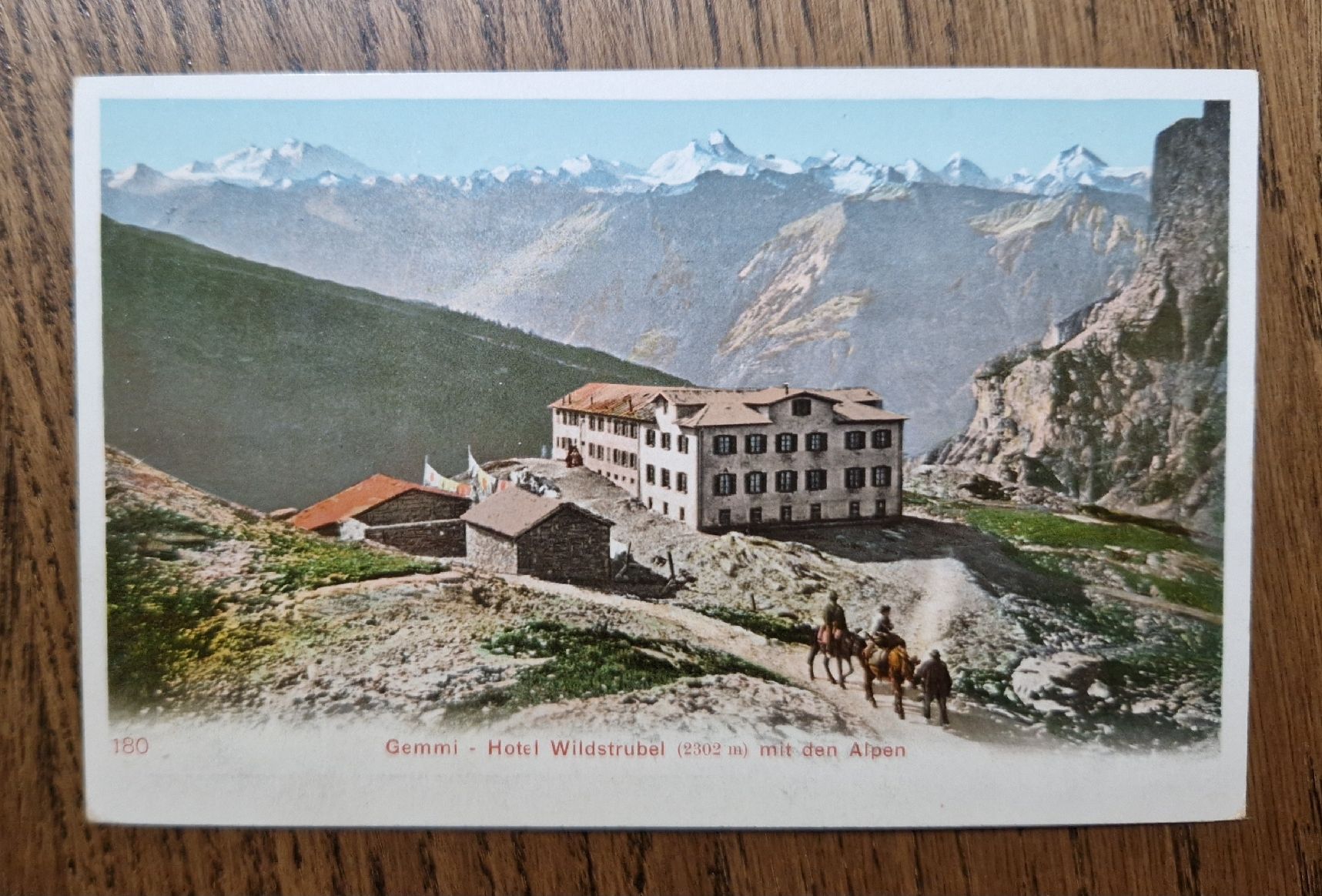 Cartoline postali: Gemmi - Hotel Wildstrubel – Usato da Ebikon venduto da Donar50