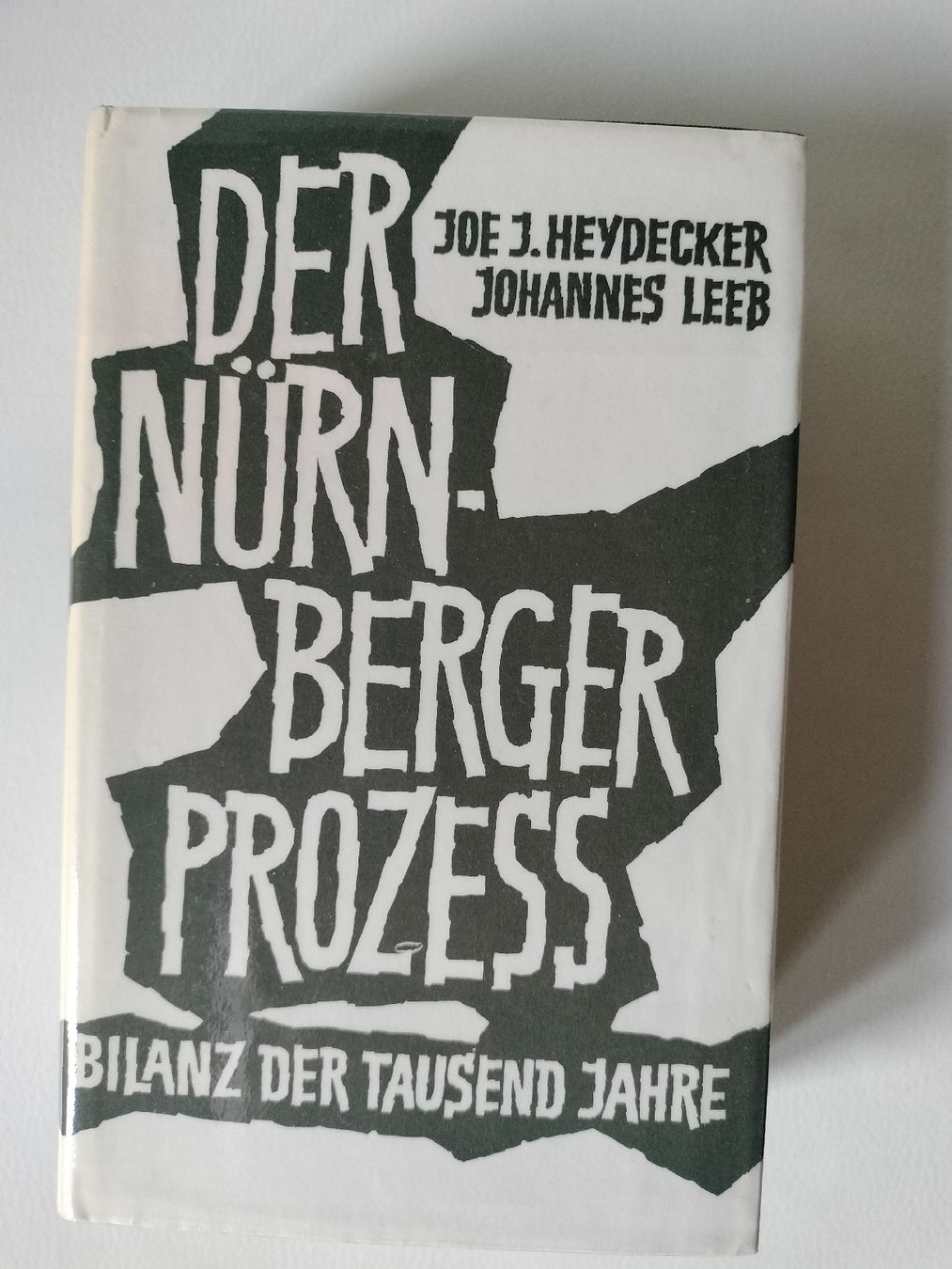 Libri: Weltkriegs Buch , Der Nürnberger Prozess – Usato da Schwanden Sigrisw venduto da len_9yqg