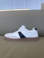 White Sneakers, Size 38 - Stylish Casual Shoes!