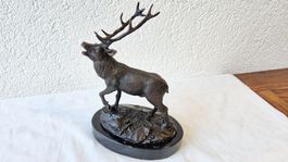Mangnifique Cerf en bronze vintage