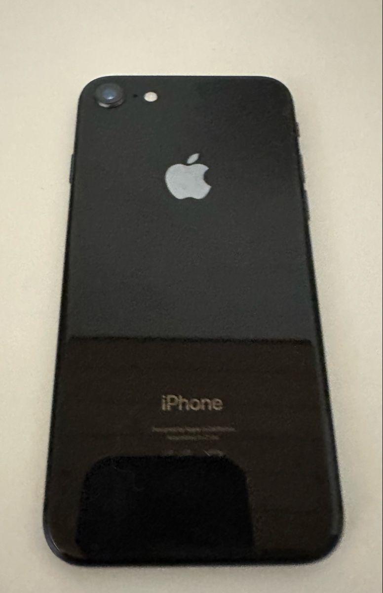 Apple Telefoni cellulari / Smartphones: Apple iPhone 7 schwarz gebrauchter Zustand – Usato da Dällikon venduto da LeoBrickItAll 1