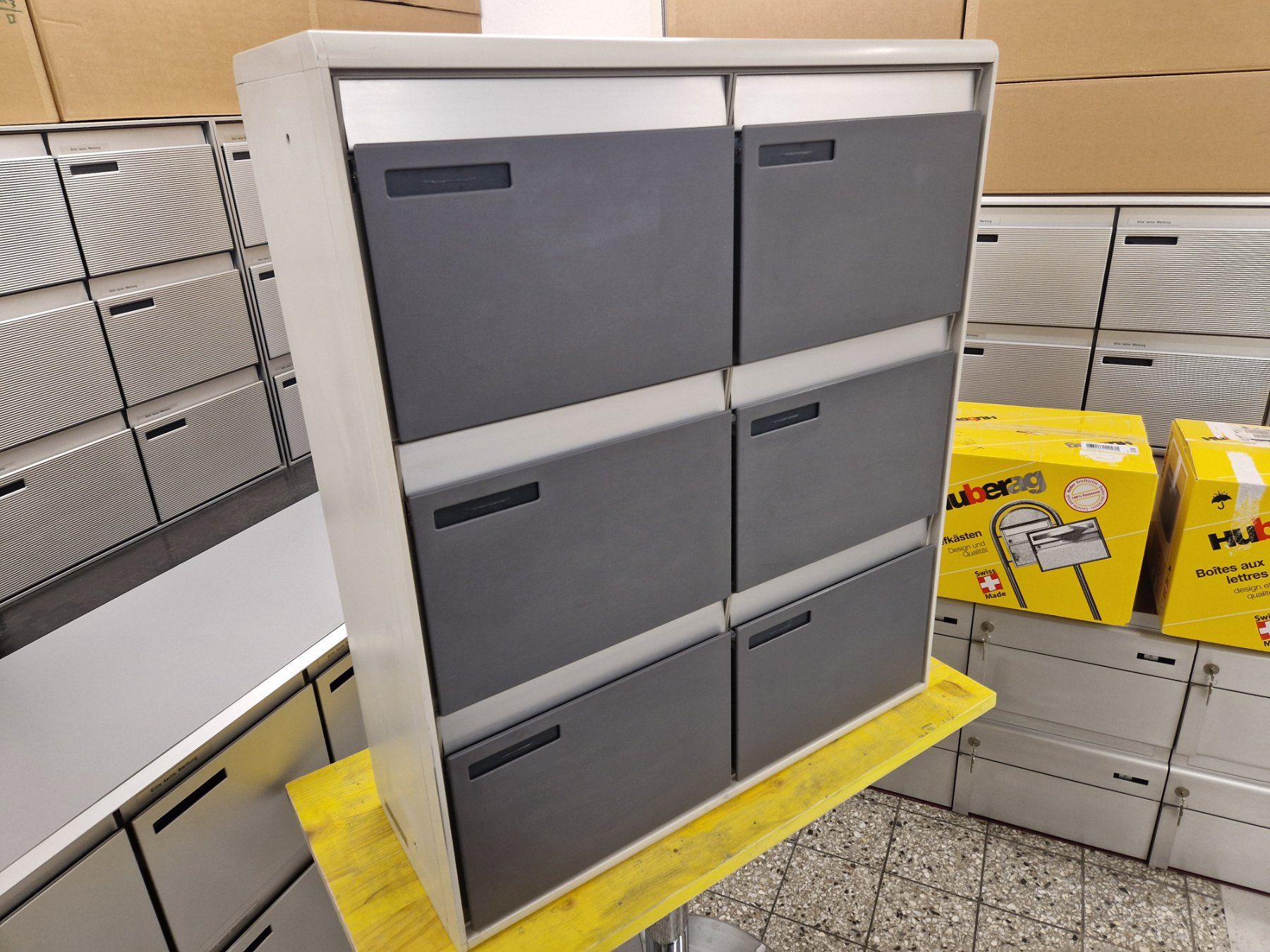 Altro per la casa: 6-er Briefkasten (Schweizer AG) – Usato da Wiler b.Utzenstorf venduto da bamaa-shop 1