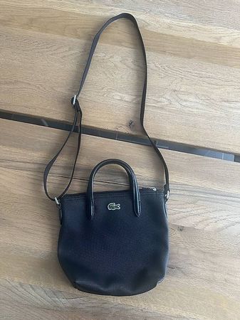 LACOSTE Umhängetasche 