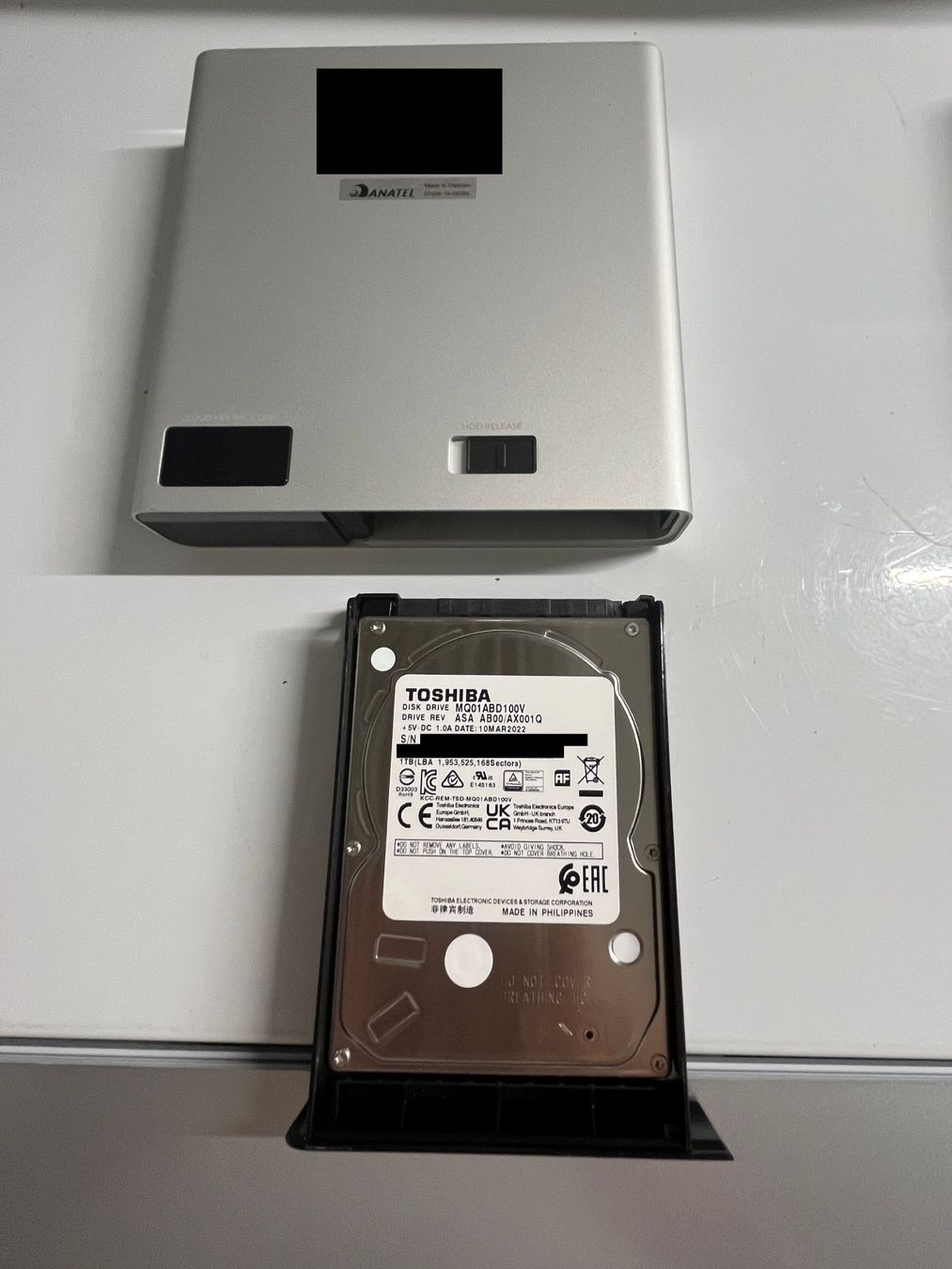 Firewall: Ubiquiti UniFi Cloud Key Gen2 Plus UCK-G2-PLUS – Usato da Bottighofen venduto da nemobay 2