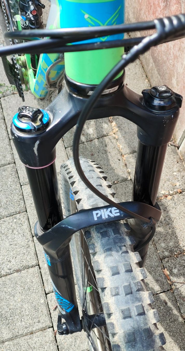Felt Biciclette: Mountainbike Felt, Fully, Grösse S – Usato da Wetzikon ZH venduto da raand 4