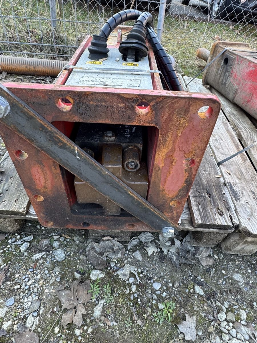 Tutti gli attrezzi: Hydraulikhammer JAB JB30 – Usato da Koppigen venduto da JakupiFahrzeughandel 1