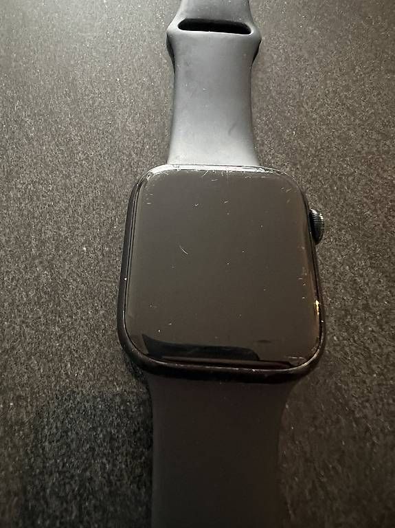 Apple Smartwatch: Apple Watch Series 9 – Usato da Rotkreuz venduto da dede97 3