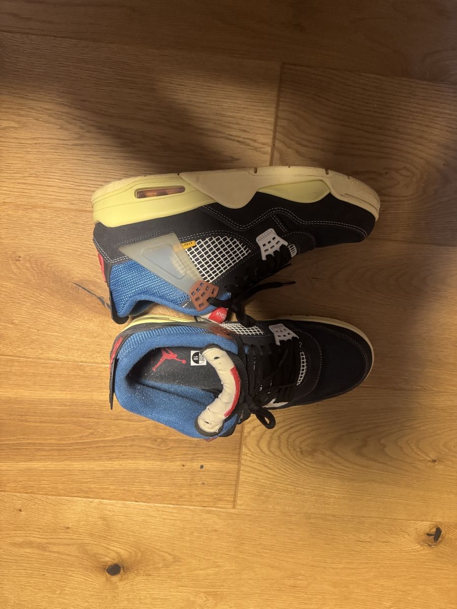 Scarpe da uomo: Jordan 4 – Nuovo (secondo la descrizione) da Uetikon am See venduto da Dariusstasys