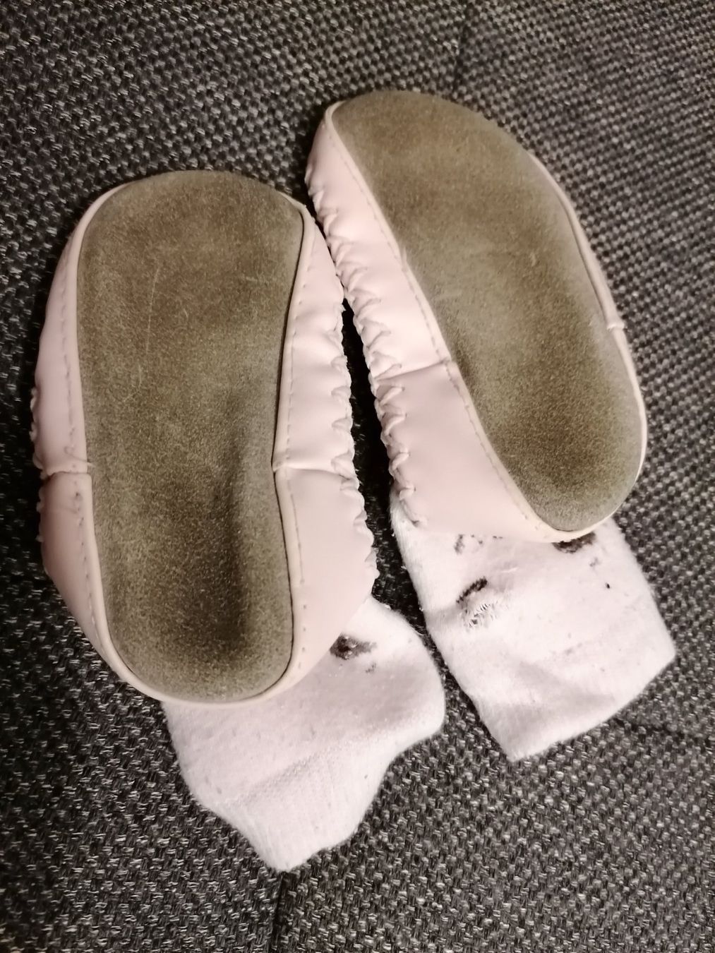 Scarpe per ragazze: Sockenfinkli mit Ledersohle – Usato da Büttikon AG venduto da Amineah 3