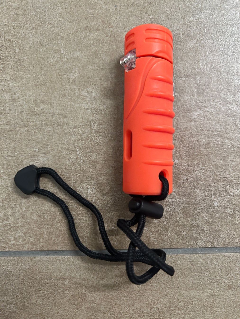 Accendini: UST Trekker Stormproof Feuerzeug, Orange – Nuovo (secondo la descrizione) da Merenschwand venduto da Andyw8 1
