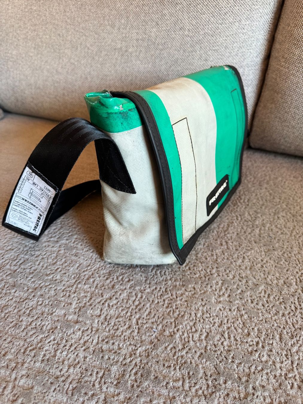 Freitag Taschen: Freitag F11 – Gebraucht aus Frauenfeld von max11116 1