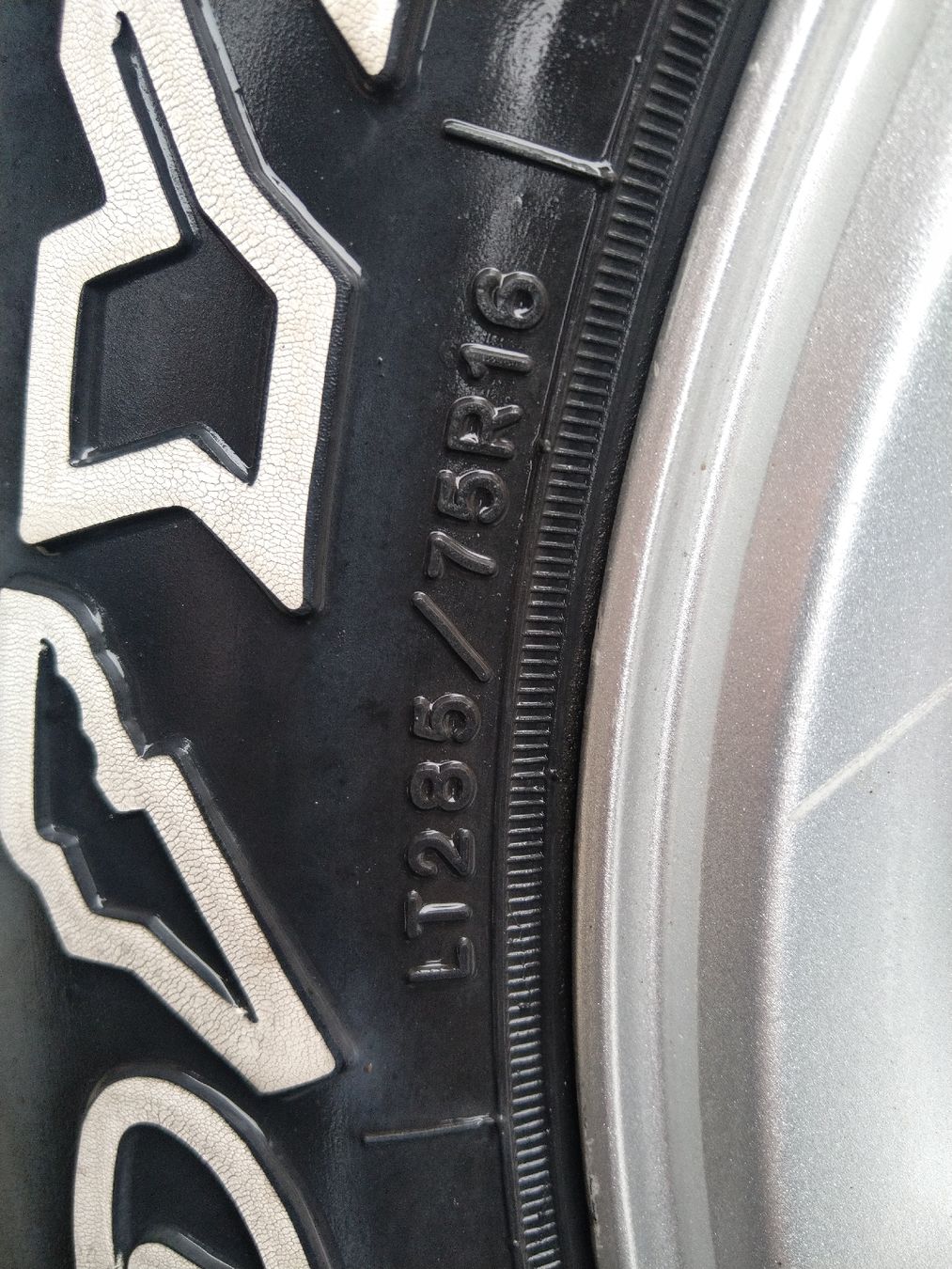 Pneus & Kompletträder: Jeep Komplett Räder – Gebraucht aus Lauenen b. Gstaad von Rezalb 5