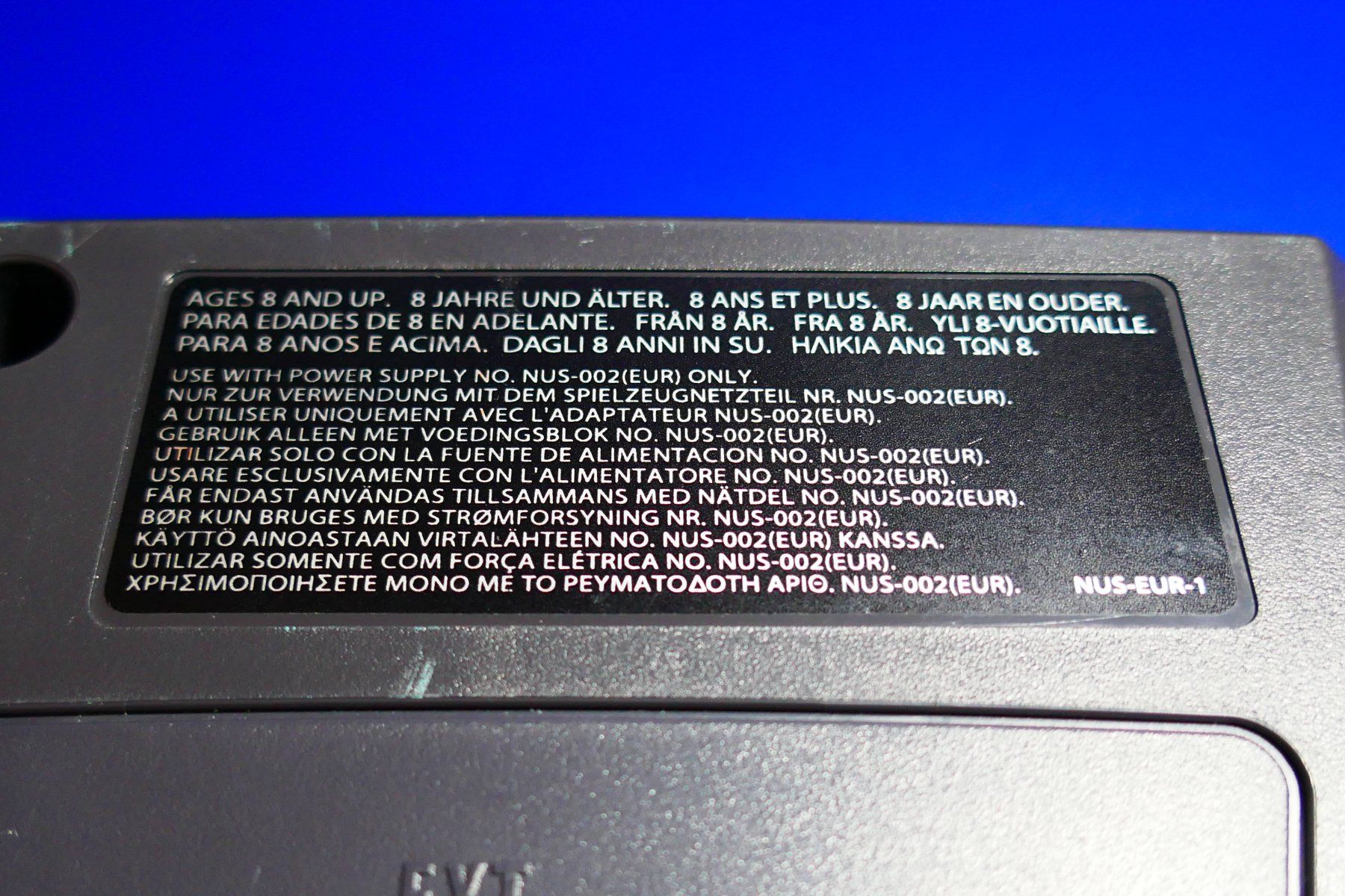 Nintendo Console: Nintendo 64 avec Jumper Pak et Câbles – Usato da Vuarrens venduto da Espace-Retro 5
