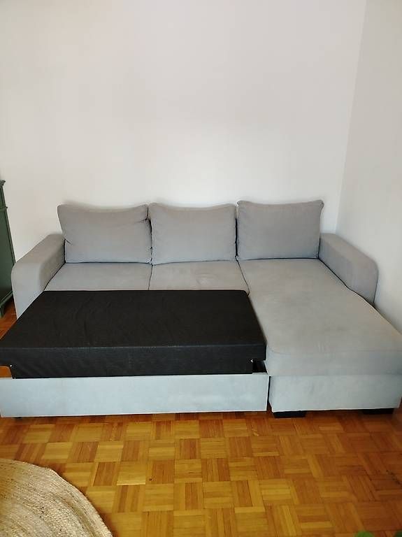 Sofas: Canapé convertible – D'occasion à Neuchâtel par lau_5zxl 1