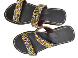 Handgemachte Leder-Sandalen - Bunte Perlen 41