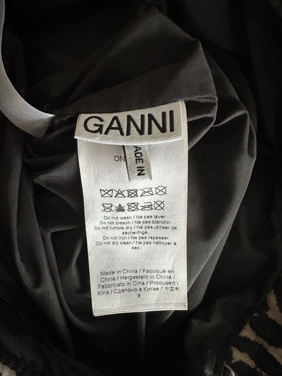 Ganni Sacs: GANNI Tech Tote bag Leopard – Neuf (Voir description) à La Chaux-de-Fonds par lenchzer 4