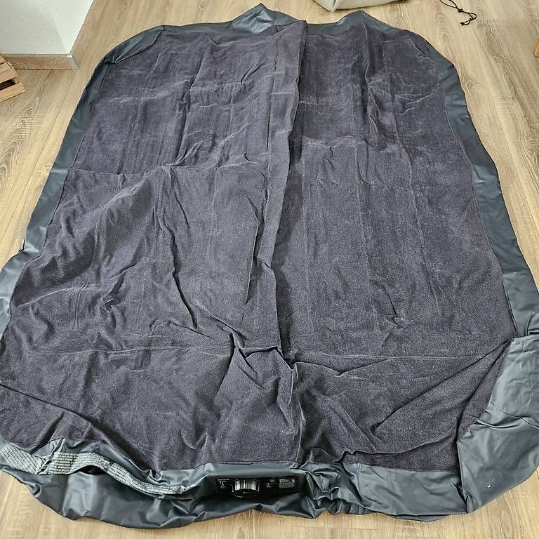 Matelas: Intex Luftmatratze ca. 140x190 – D'occasion à Walterswil SO par NiKi_3 1