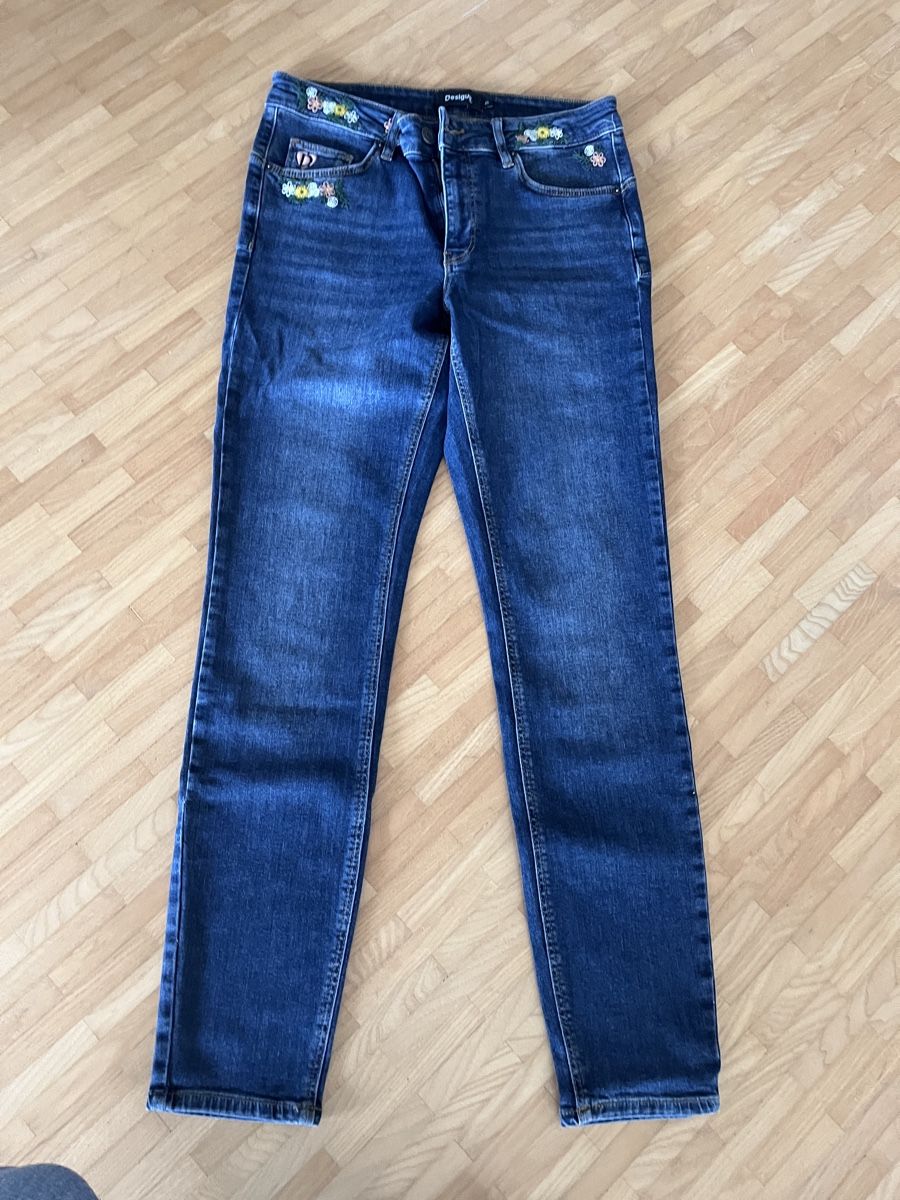 Desigual Jeans: Desigual Jeans – Neuf (Voir description) à St. Gallen par elli18