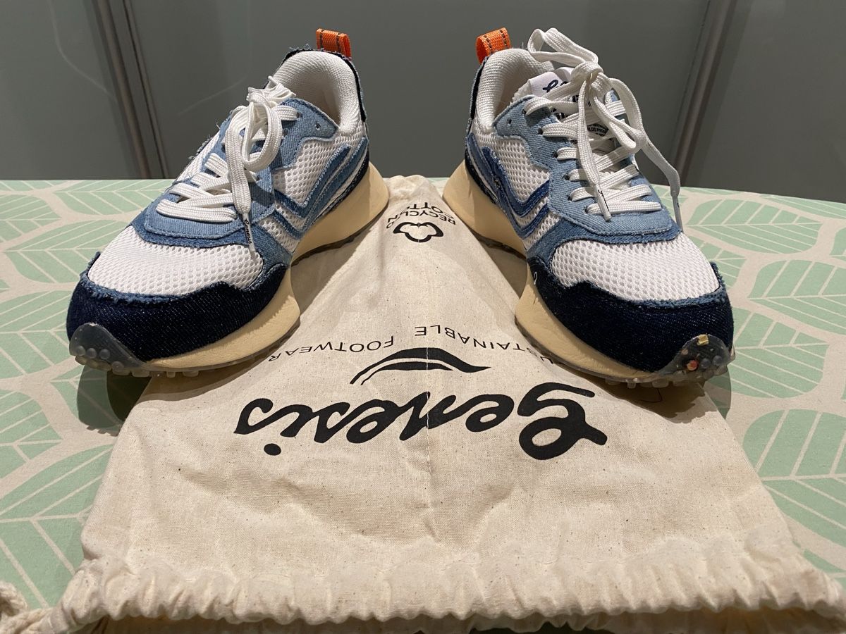 Genesis Scarpe da donna: Genesis Sneaker, Gr. 39, Blau/Weiss, NEU ungetragen – Nuovo e nell'imballaggio originale da Oberrohrdorf venduto da Desteny1