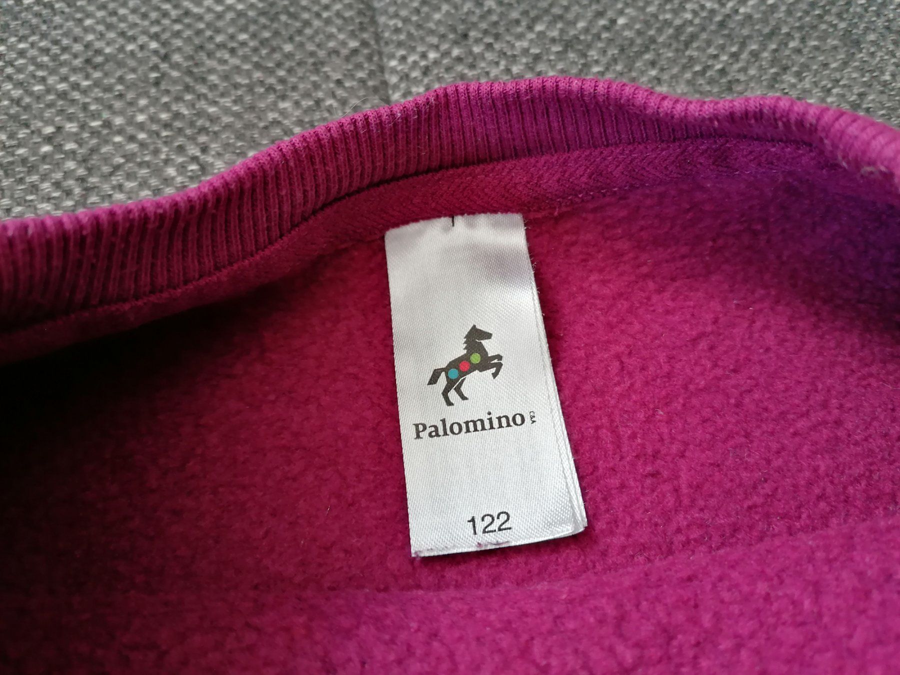 Pullover & Sweatshirts: Pullover Gr. 122 – Gebraucht aus Büttikon AG von Amineah 1